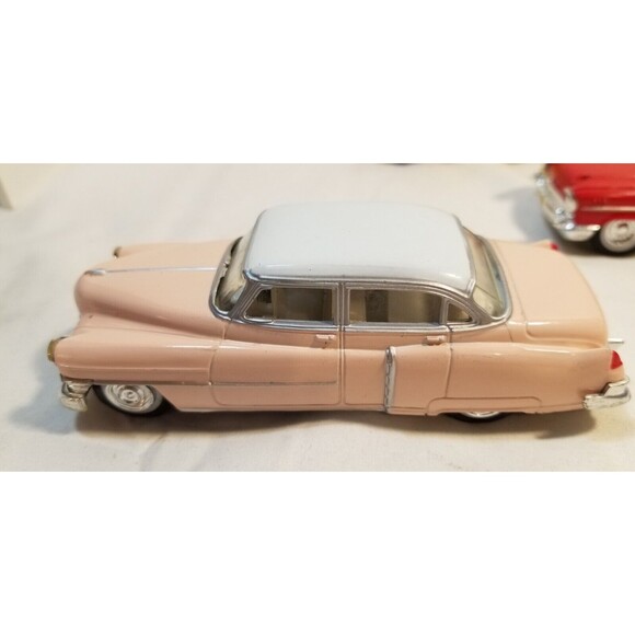 1/43 Diecast Car Lot of 4 ERTL 60 Chevy Corvette/57 Chevy/52 Caddy/59 Cab - Picture 4 of 10